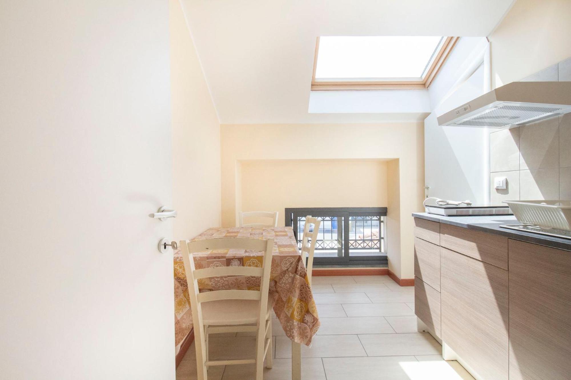 Royal Playa Suite And Apartament -Private Parking- Self Chek Out Катанія Екстер'єр фото